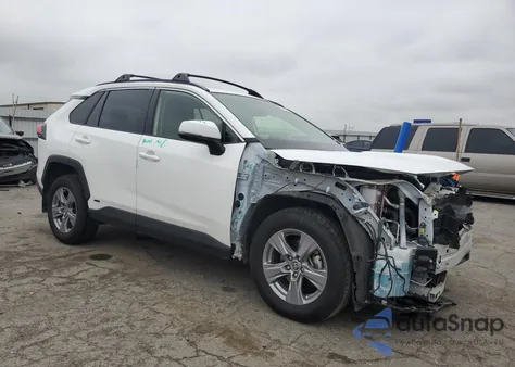 2022 Toyota Rav4 Xle из США, поврежденный, VIN JTMRWRFV1ND565564